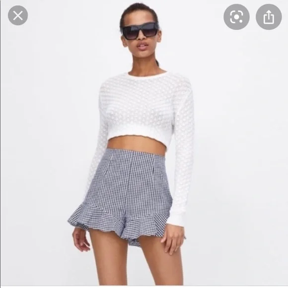 Zara Ruffle Short - Picture 1 of 4